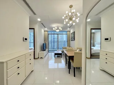 Apartment mit einem Schlafzimmer — LUNA Apartment- Vinhomes Central Park